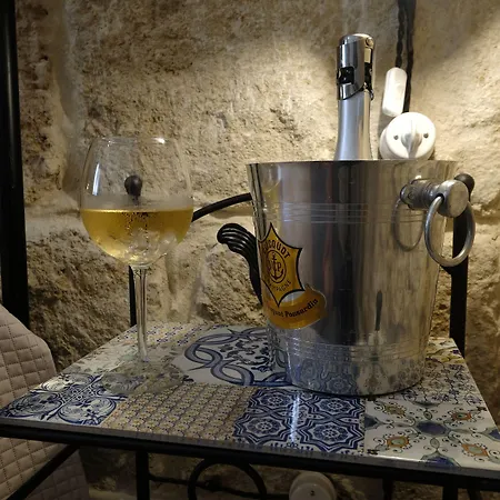 Morfeo Charming & Relax Hotell 2*