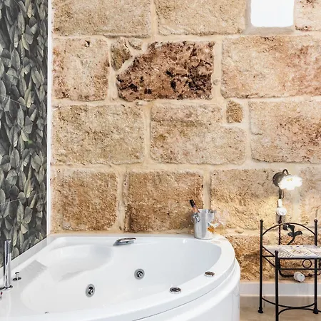 Morfeo Charming & Relax מלון
